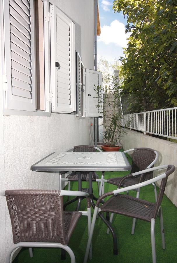 Apartments With A Parking Space Vodice - 2995 Экстерьер фото