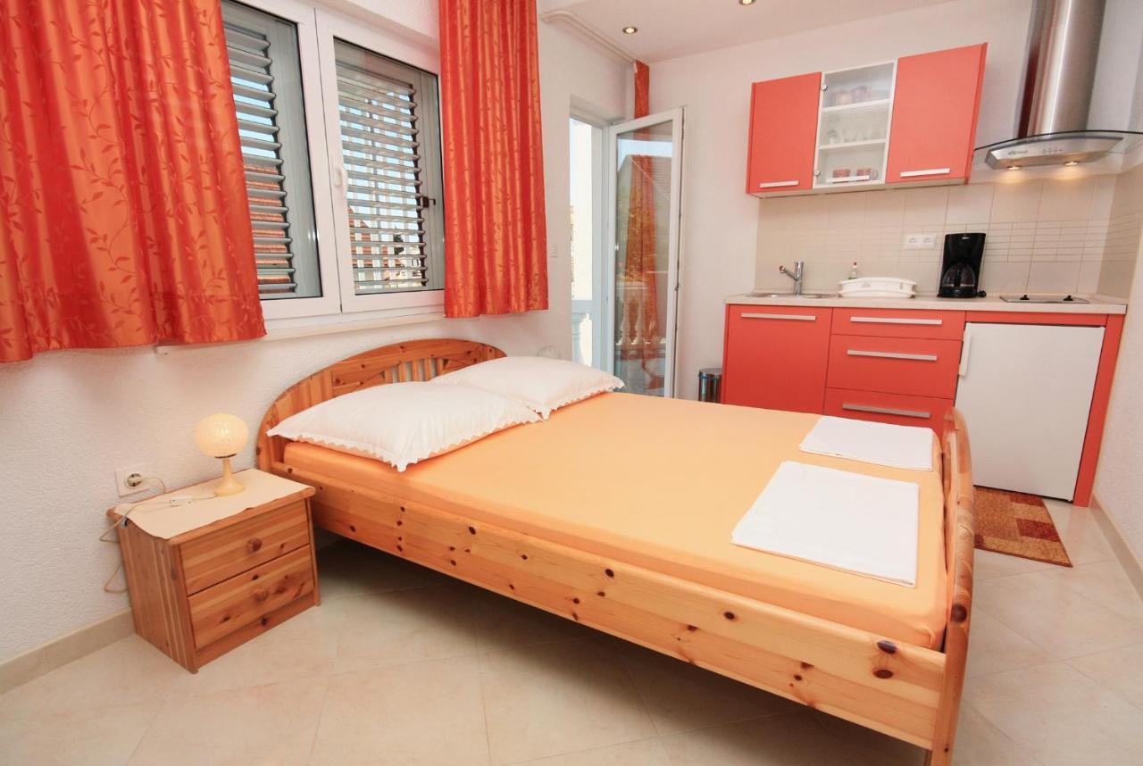 Apartments With A Parking Space Vodice - 2995 Экстерьер фото