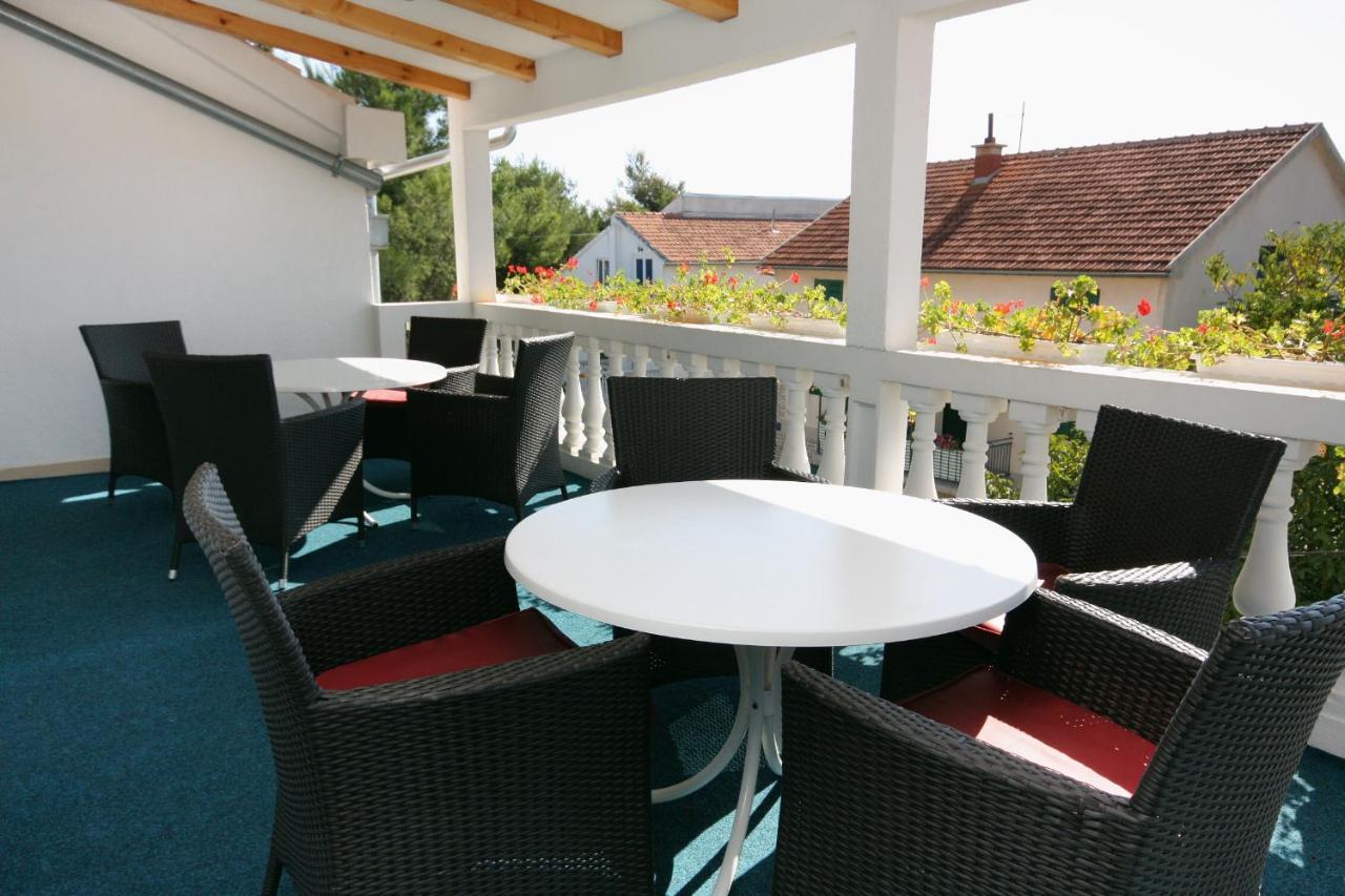 Apartments With A Parking Space Vodice - 2995 Экстерьер фото