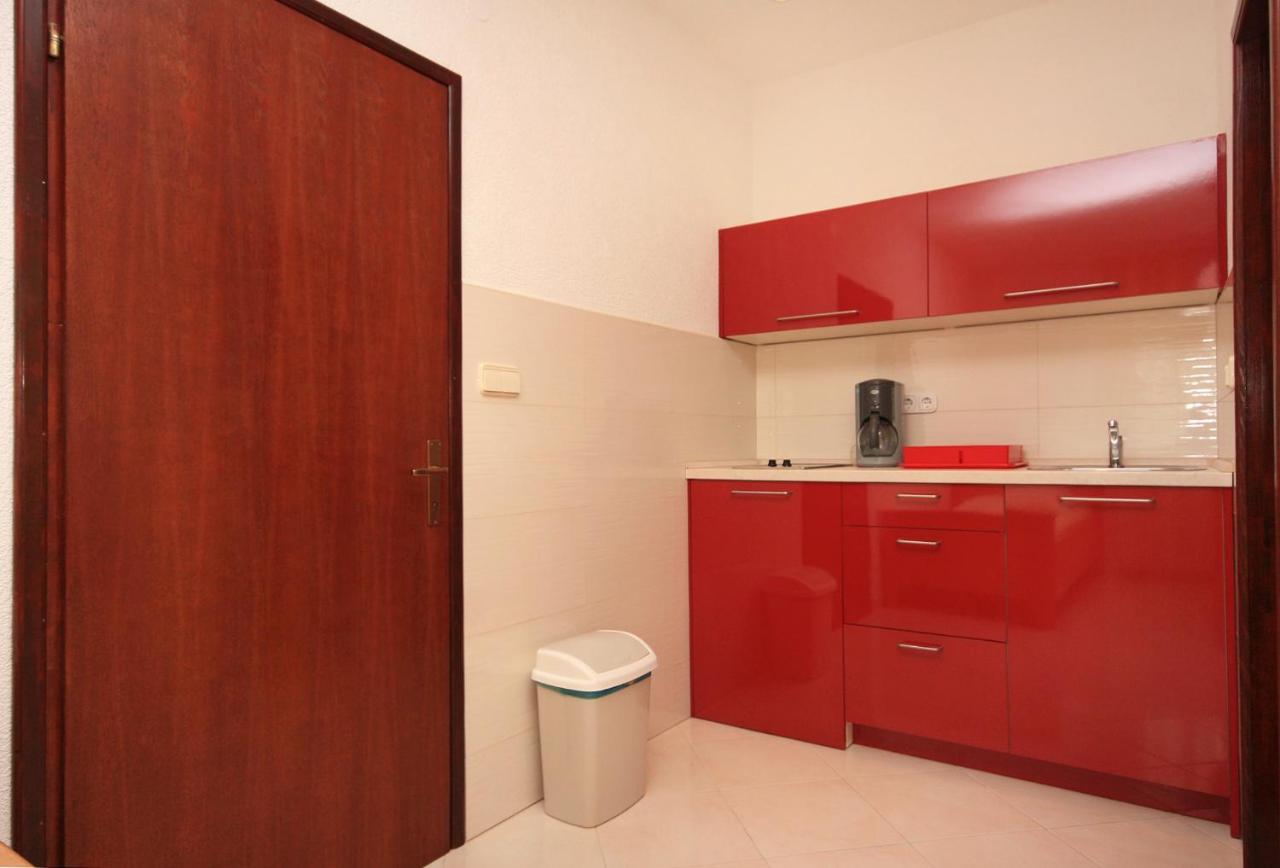 Apartments With A Parking Space Vodice - 2995 Экстерьер фото